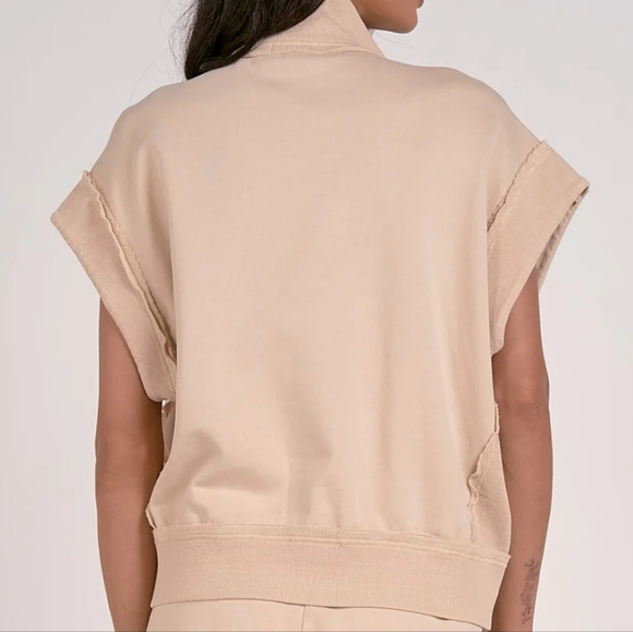 Elan Ainsley Zip-Up Vest - Sand. NWT. Size M - Picture 3 of 7
